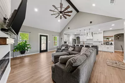 710 Valek Road, Ennis, TX 75119 - Photo 12