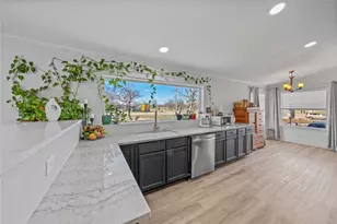 169 Cumberland Trail, Bridgeport, TX 76426 - Photo 4