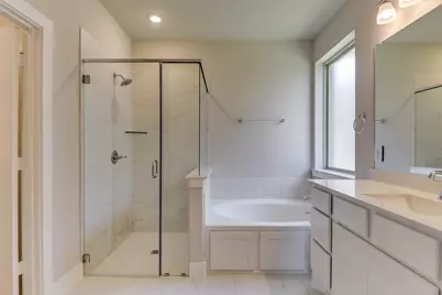 2205 Glacier Drive, Waxahachie, TX 75165 - Photo 10