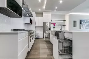 256 Crockett St, Roanoke, TX 76262 - Photo 6