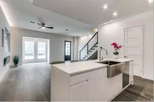 256 Crockett St, Roanoke, TX 76262 - Photo 4