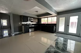 4601 Elm Ridge Ln, Garland, TX 75044 - Photo 2