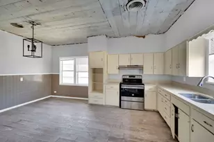 313 E Park, Italy, TX 76651 - Photo 4