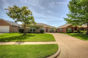 2804 Shelduck Dr, Mesquite, TX 75181 - Photo 2