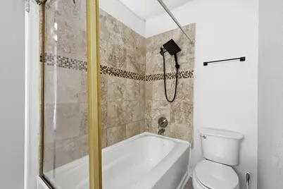 625 Fiesta Circle, Irving, TX 75063 - Photo 18