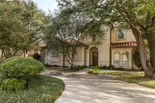 14828 Bellbrook Dr, Addison, TX 75254 - Photo 2