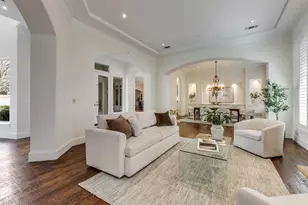 14828 Bellbrook Dr, Addison, TX 75254 - Photo 2