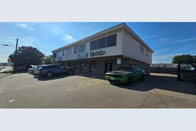 4209 Broadway Avenue, Haltom City, TX 76117 - Photo 2