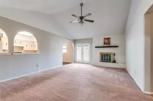 2800 Shadylake Ct, Irving, TX 75060 - Photo 2