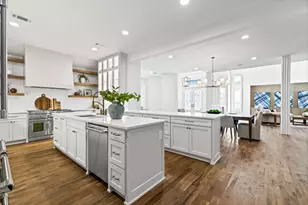 7 Royal Terrace Ct, Dallas, TX 75225 - Photo 10