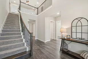 272 Craig Ct, Argyle, TX 76226 - Photo 2