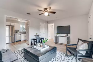 406 Freeman St, Mesquite, TX 75149 - Photo 4