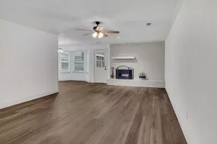 6433 Heather Dr, Watauga, TX 76148 - Photo 4