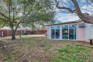 2410 Northumberland Dr, Garland, TX 75041 - Photo 16