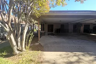 2109 Fleur De Lis Ct, Arlington, TX 76012 - Photo 1