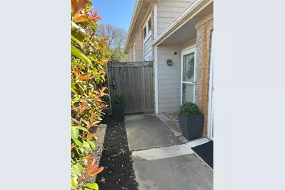 2764 Keller Springs Place, Carrollton, TX 75006 - Photo 28