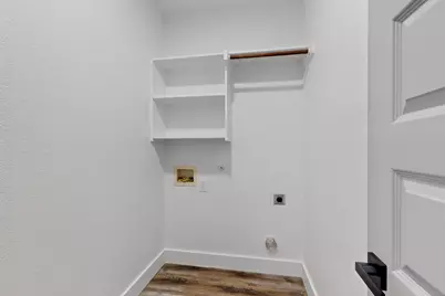 806 S Sherman Street, Ennis, TX 75119 - Photo 22