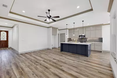 806 S Sherman Street, Ennis, TX 75119 - Photo 6