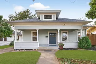 631 N Winnetka Ave, Dallas, TX 75208 - Photo 1