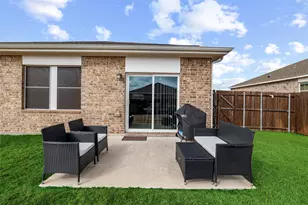 2616 Beech Crk Rd, Glenn Heights, TX 75154 - Photo 6