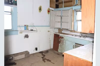 417 N Scullin Avenue, Denison, TX 75020 - Photo 2