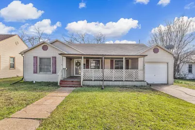 704 E McLennan Avenue, Mart, TX 76664 - Photo 1