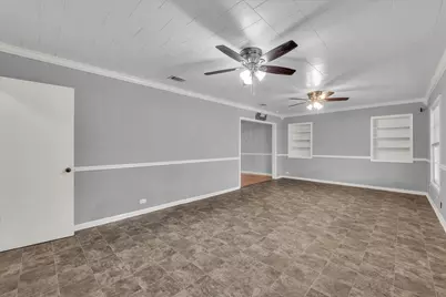 704 E McLennan Avenue, Mart, TX 76664 - Photo 6