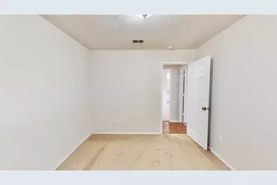 8205 April Lane, Watauga, TX 76148 - Photo 32