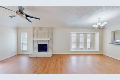 8205 April Lane, Watauga, TX 76148 - Photo 16