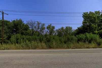 9629 Ronald Drive, Fort Worth, TX 76134 - Photo 2