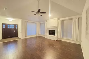 1205 Olde Towne Dr, Irving, TX 75061 - Photo 2