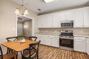 1813 Pioneer Rd, Granbury, TX 76049 - Photo 10