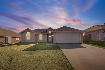 224 California Drive, Glenn Heights, TX 75154 - Photo 2