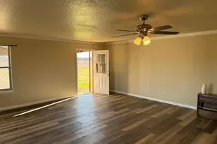 417 Lcr 318, Mart, TX 76664 - Photo 10