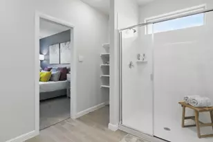 201 Affirmed Ct, Granbury, TX 76049 - Photo 20