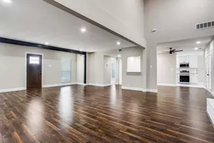 2226 Meadowview Dr, Garland, TX 75043 - Photo 6