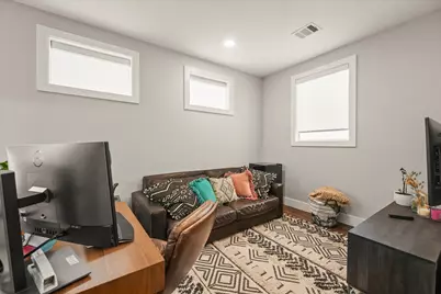 1916 Euclid Avenue, Dallas, TX 75206 - Photo 12