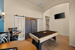 2585 Shoreview Dr, Grand Prairie, TX 75054 - Photo 8