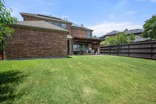 2585 Shoreview Dr, Grand Prairie, TX 75054 - Photo 34