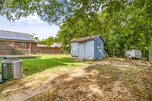 2837 Meaders Ave, Fort Worth, TX 76112 - Photo 14