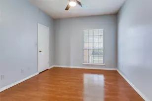 8600 Coppertowne Ln, Dallas, TX 75243 - Photo 16