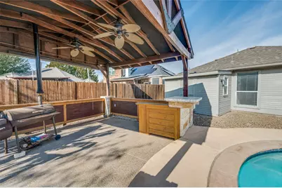 730 W Lonesome Dove Trail, Arlington, TX 76001 - Photo 22