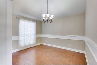 730 W Lonesome Dove Trail, Arlington, TX 76001 - Photo 4