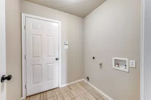 730 W Lonesome Dove Trail, Arlington, TX 76001 - Photo 14