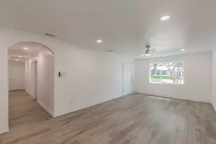 1812 Boyd St, Dallas, TX 75224 - Photo 2