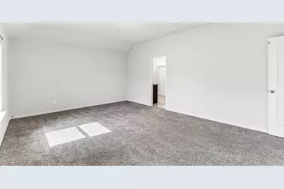 714 Wolf Creek Drive, Cleburne, TX 76033 - Photo 30