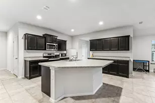 714 Wolf Creek Dr, Cleburne, TX 76033 - Photo 18