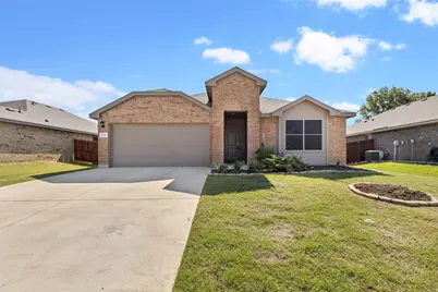 714 Wolf Creek Drive, Cleburne, TX 76033 - Photo 1