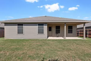 714 Wolf Creek Dr, Cleburne, TX 76033 - Photo 38