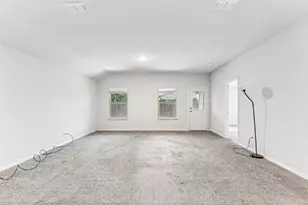 714 Wolf Creek Dr, Cleburne, TX 76033 - Photo 20